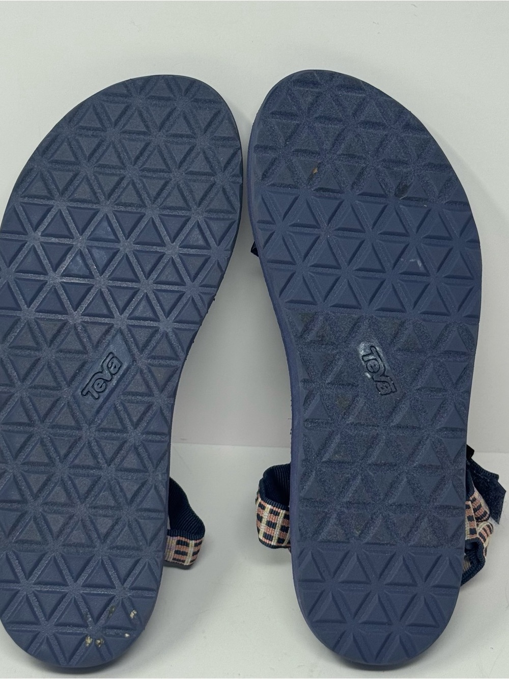 Teva Original Universal Sandal Modern Check Blue Pink Strappy Sport Worn Once - Picture 4 of 7